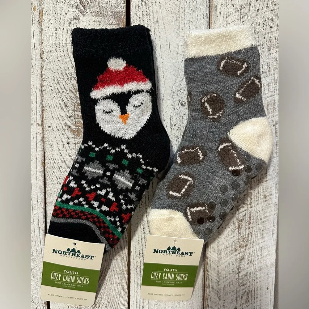 Bundle of Youth Cozy Cabin Socks  - NIP/NWT